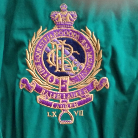 COLLAR detail of Ralph Lauren SIGNATURE Embroidered Crest Insignia Shirt - Picture 2 of 5